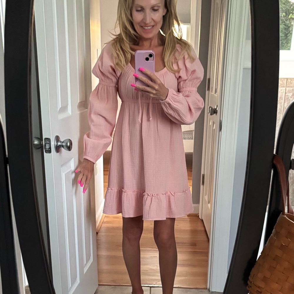 Francesca‘s Trixxi Blush Pink Long Sleeve Dress, brand new with tags never worn